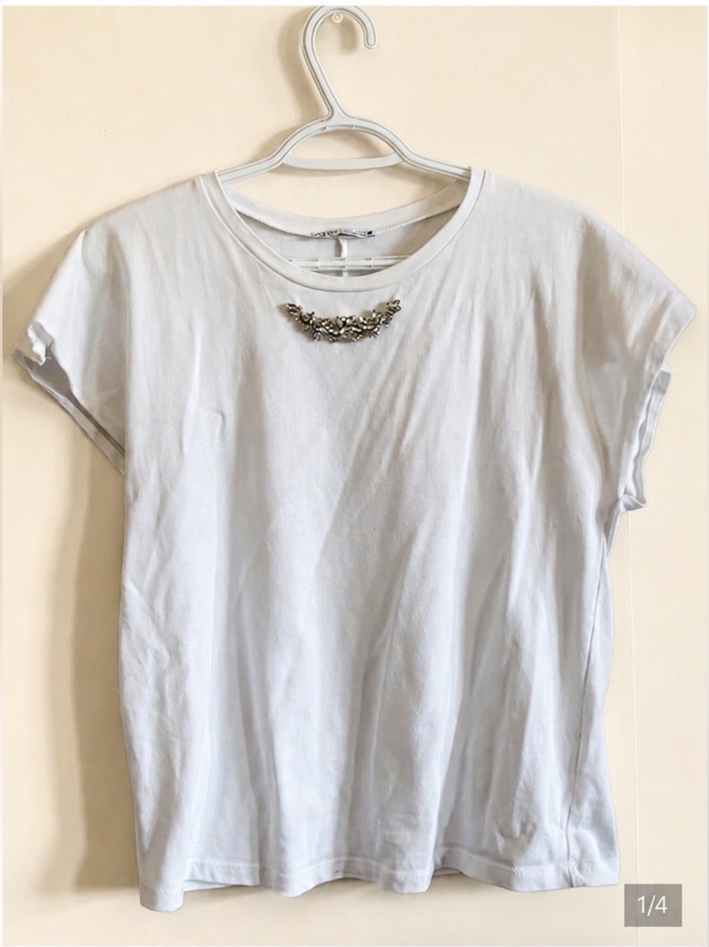 Zara White Short-Sleeve 100% cotton embellished jewel Tee